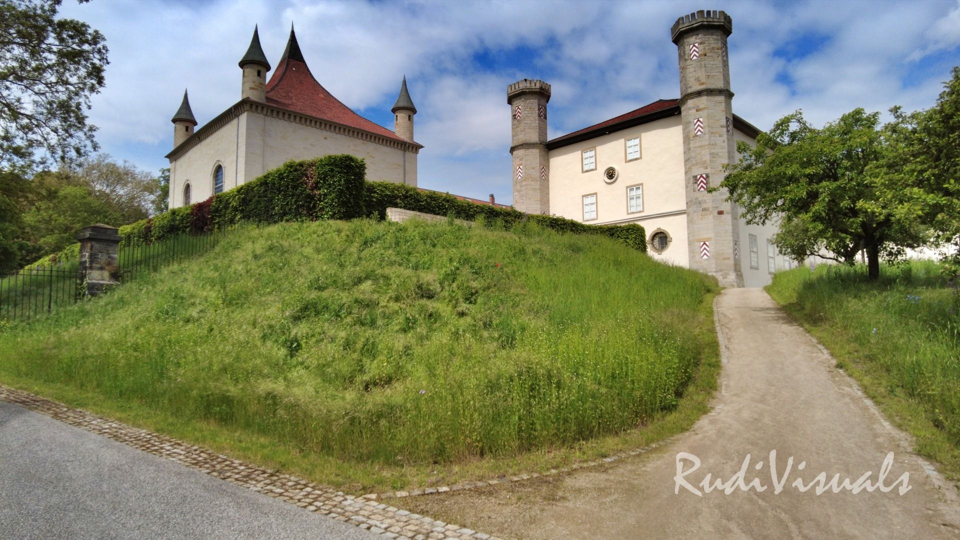 Schloss und Schlosspark Derneburg